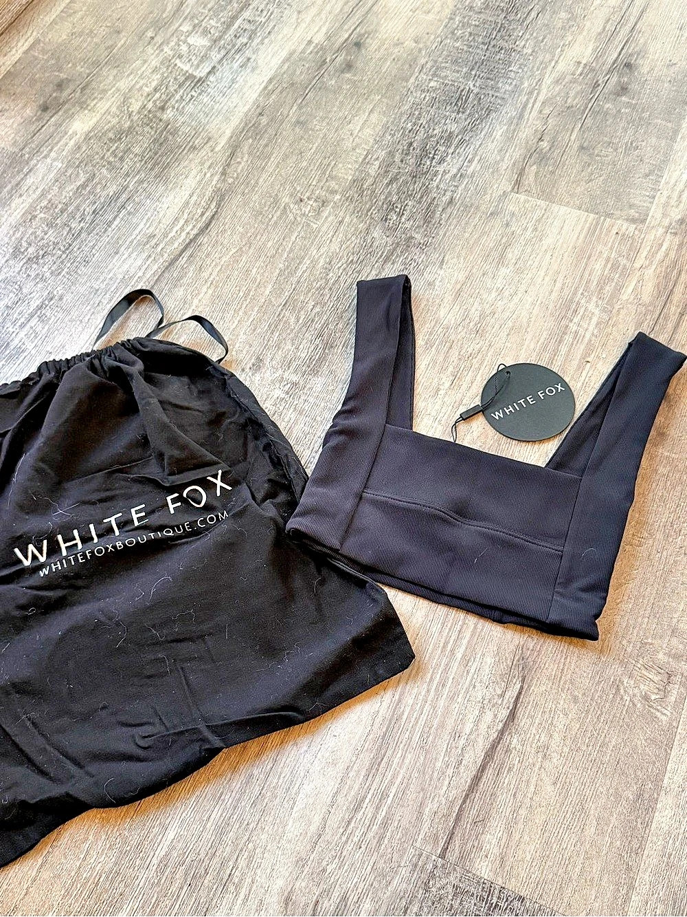 White Fox In the Mix Crop Black Crop Top Size XS NWT